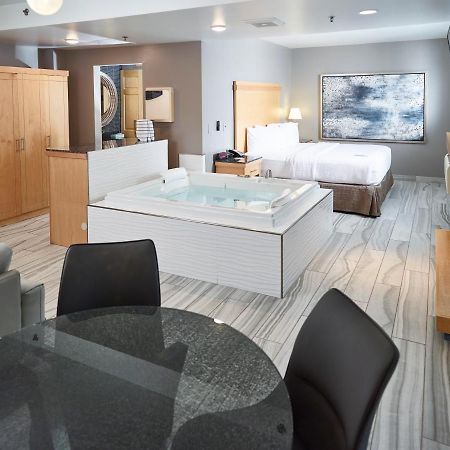 Livinn Hotel St Paul East / Maplewood Экстерьер фото