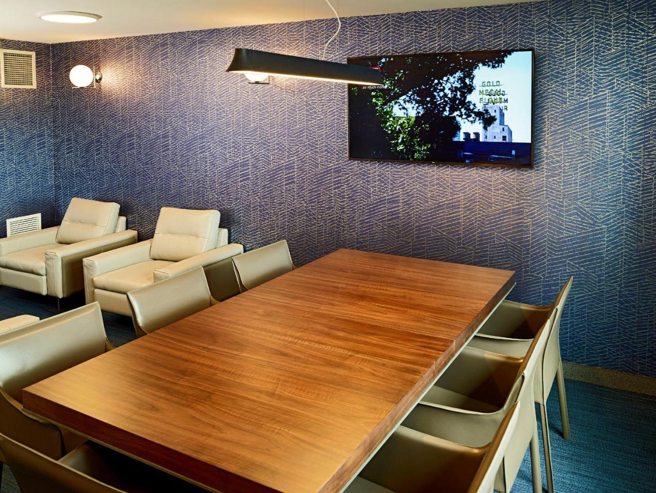 Livinn Hotel St Paul East / Maplewood Экстерьер фото