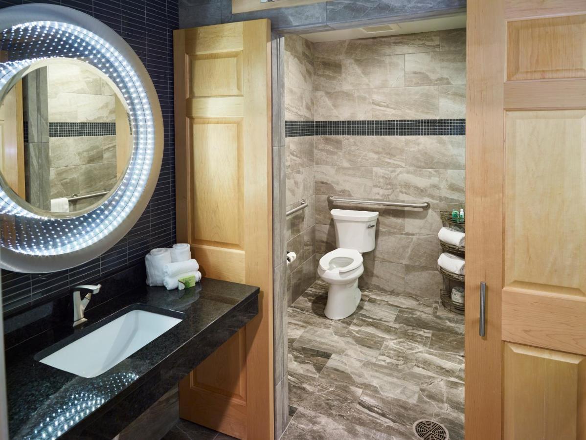 Livinn Hotel St Paul East / Maplewood Экстерьер фото